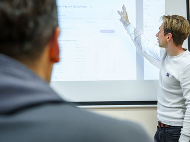 UX portfolio, které skutečně prodává: Zapomeňte na „Dribbble shots“ a ukažte proces